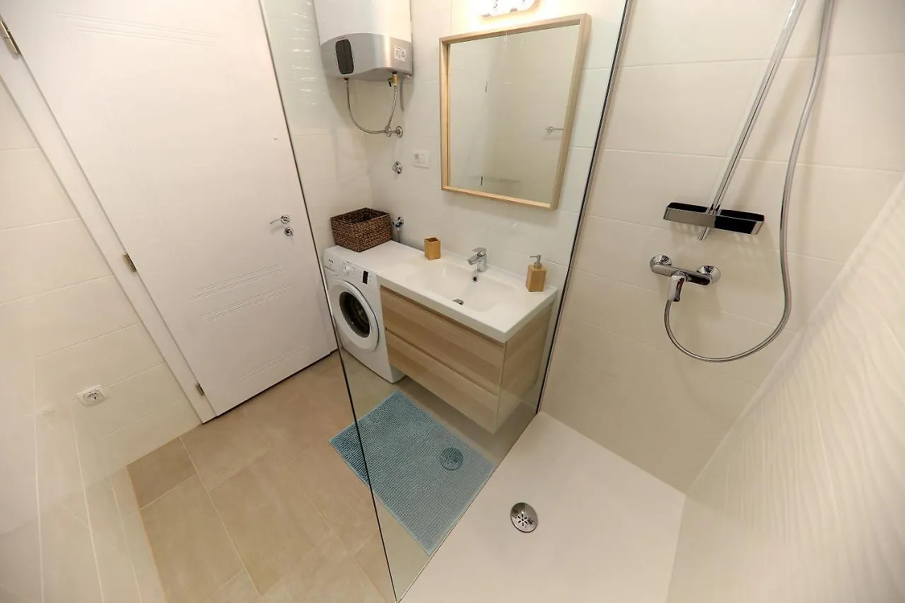 Apartments Meri-Puntamika Zadar 0*,  Хорватия