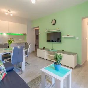 Ruzmarin - New Apartment